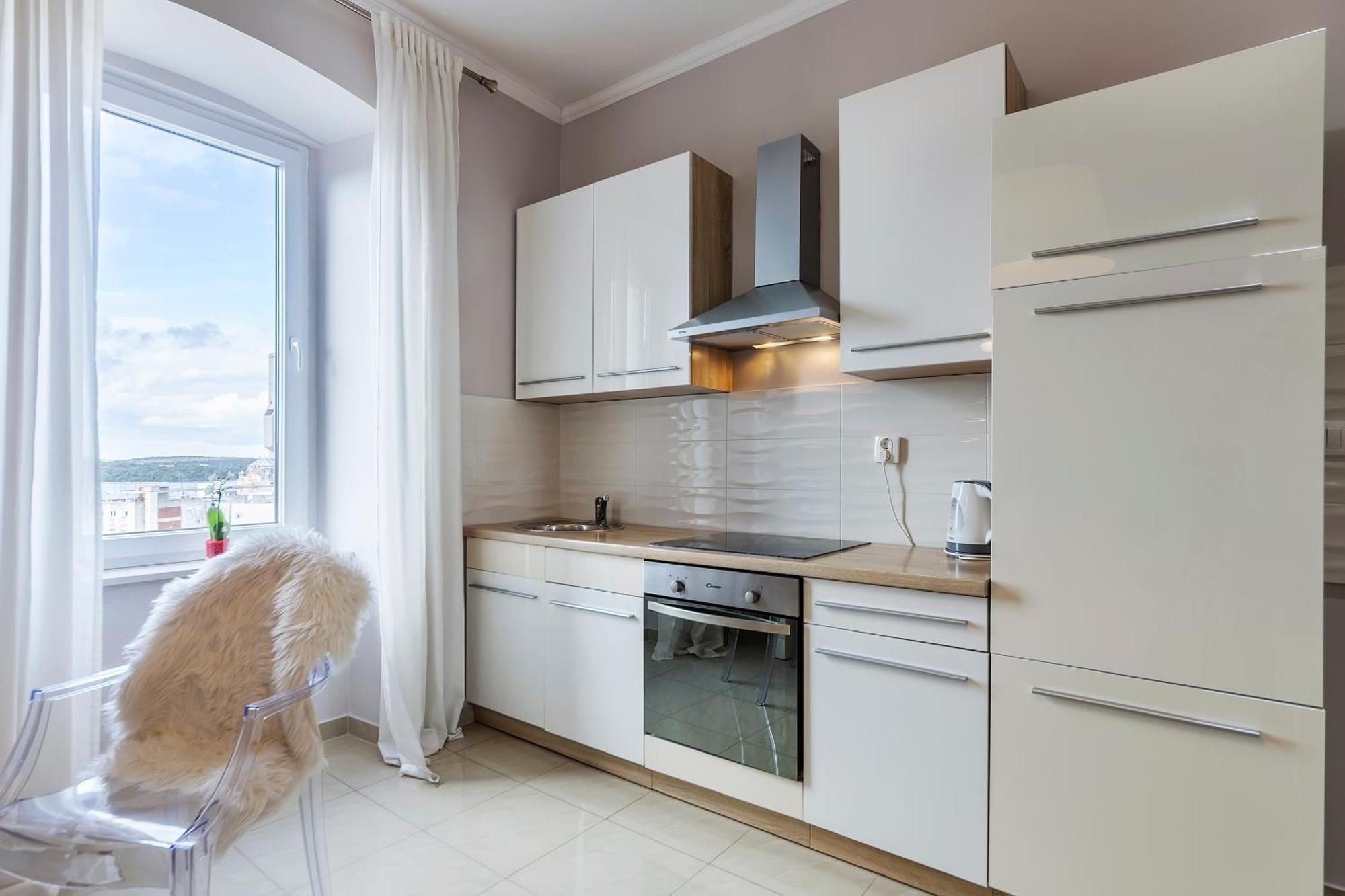 Captain Emo City Apartments Пула Экстерьер фото